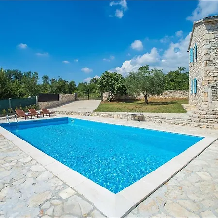 Casa Rovo