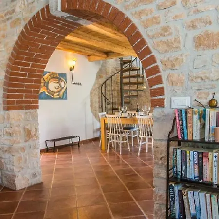 Gostinjska kuća Casa Rovo *