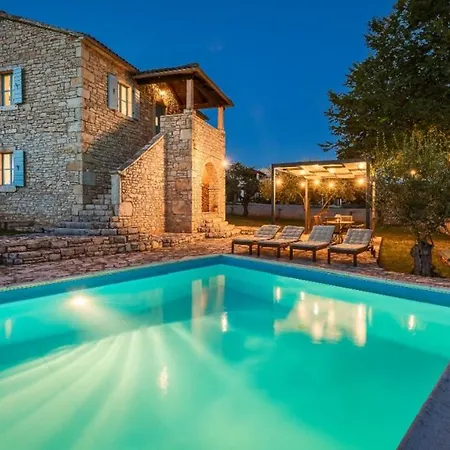 Konukevi Casa Rovo Jakici
